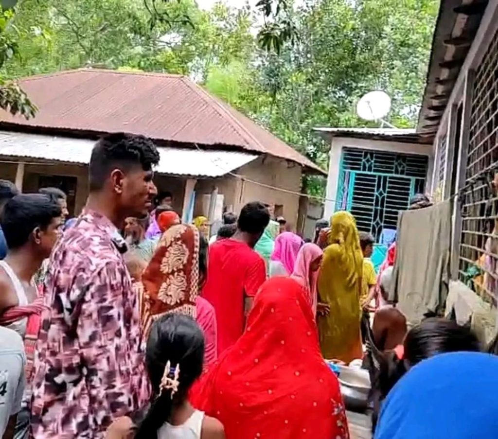 গাজীপুর শ্রীপুরে ভিডিও ভাইরাল করে দেওয়ার হুমকিতে তরুণীর আত্মহত্যা।
